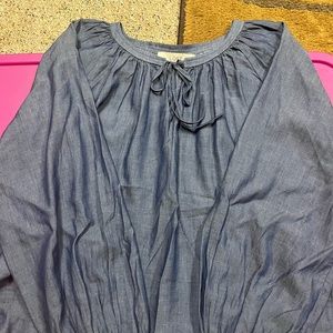 Loft light weight shirt Med